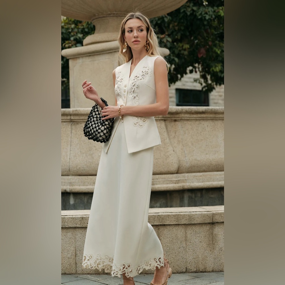 Commense 3D Embroidered A-Line Skirt